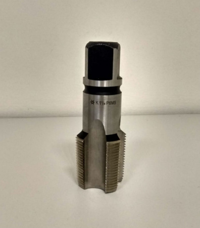 Метчик К 1 1/4'' для конической резьбы Р6М5
