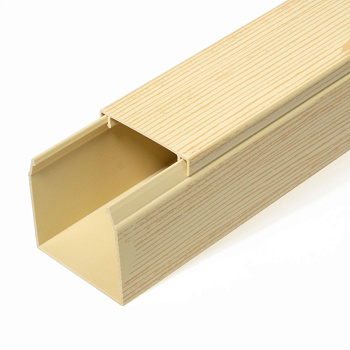 PR03.0186 кабель-канал сосна 2-й замок в п/э 40х40 мм (24 м/уп) Промрукав