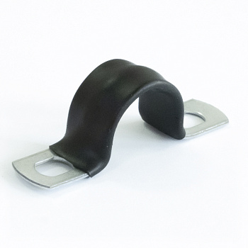 PR08.6015 скоба металлическая двухлапковая с полимерным покрытием СМД-П d14-15 мм (100шт/1000шт уп/кор) Промрукав